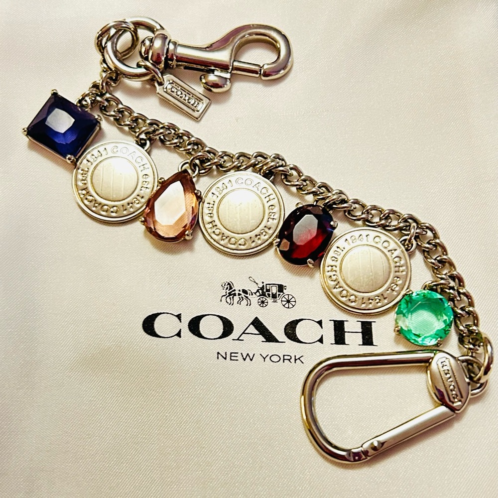 💰SOLD💰VERY RARE Coach 1941 Swag Bag Charm/ Keychain/ Bracelet - Picture 3 of 13